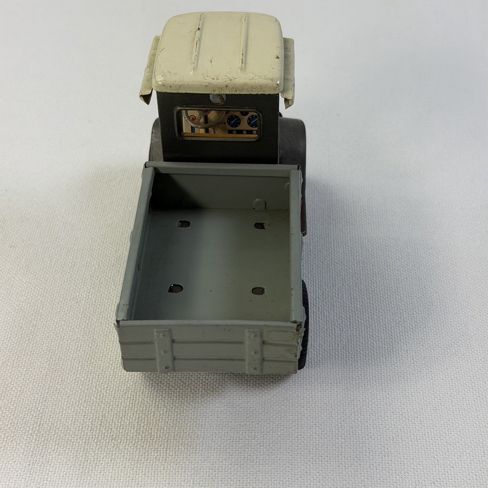 Vintage International Old Timer Friction Delivery Truck no box Japan 1960's - Picture 8 of 13